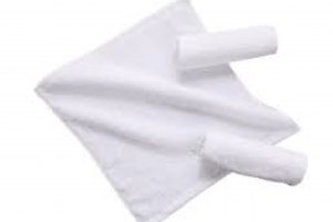 KHĂN 3T TRẮNG 300 - 30x30CM - 25Gr (HH05)